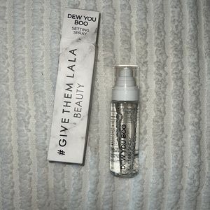 Give them LaLa setting spray